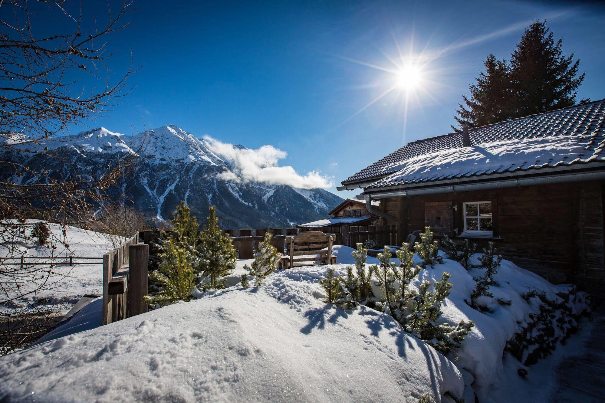 Maiensaesshotel Guarda Val Lenzerheide Buitenkant foto